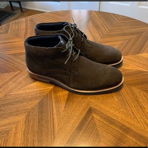 Ted Baker London Daiinos Suede Chukka Boot Size 10